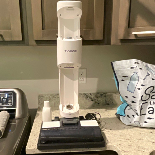 Tineco cordless wet dry vacuum - cordless,